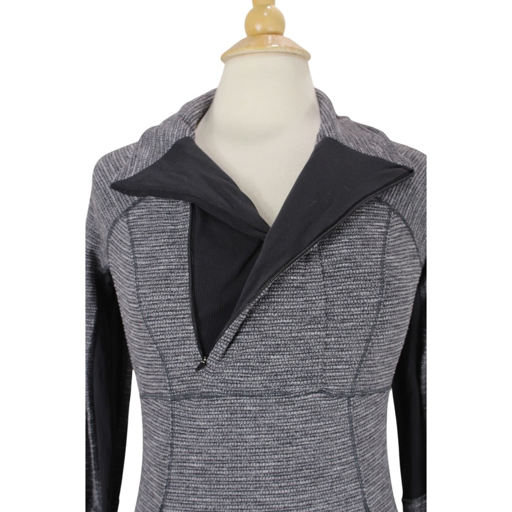 Lululemon Base Runner Jacket womens 6 Pullover Pique Black White 1/4 zip‎
